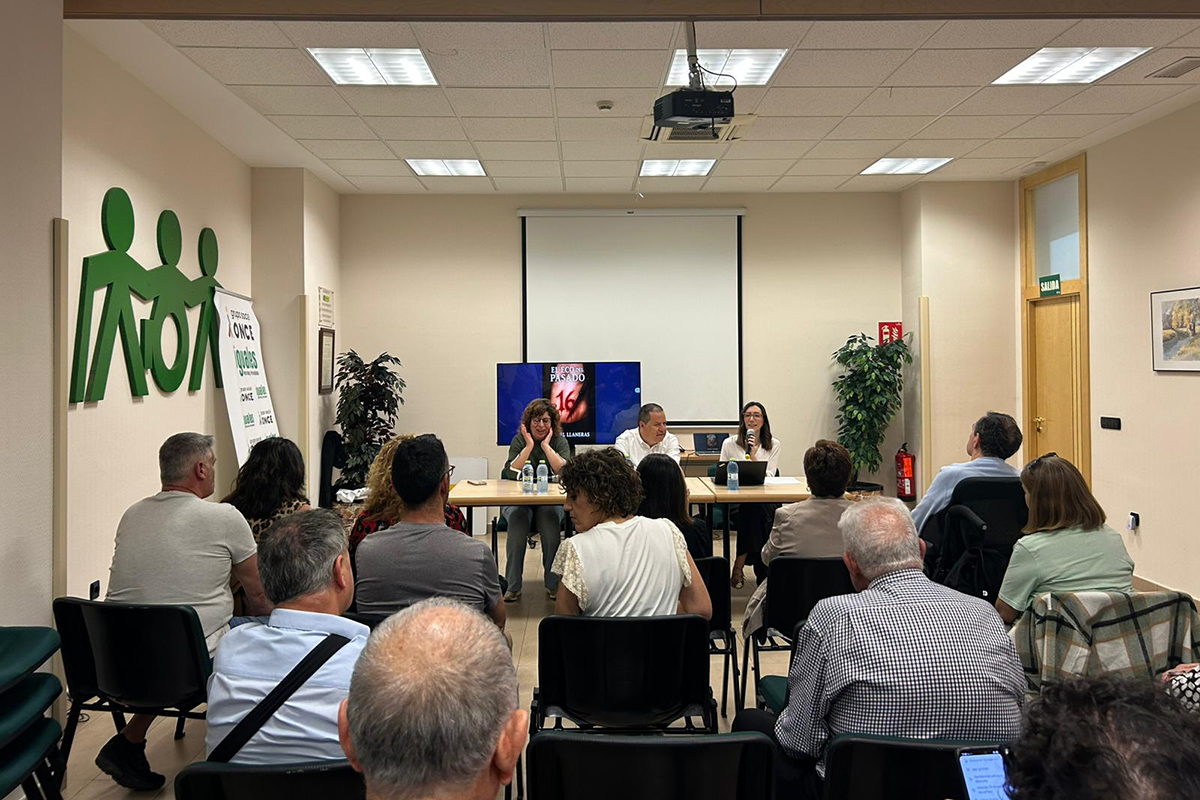 Presentación de la novela 'El eco del pasado'