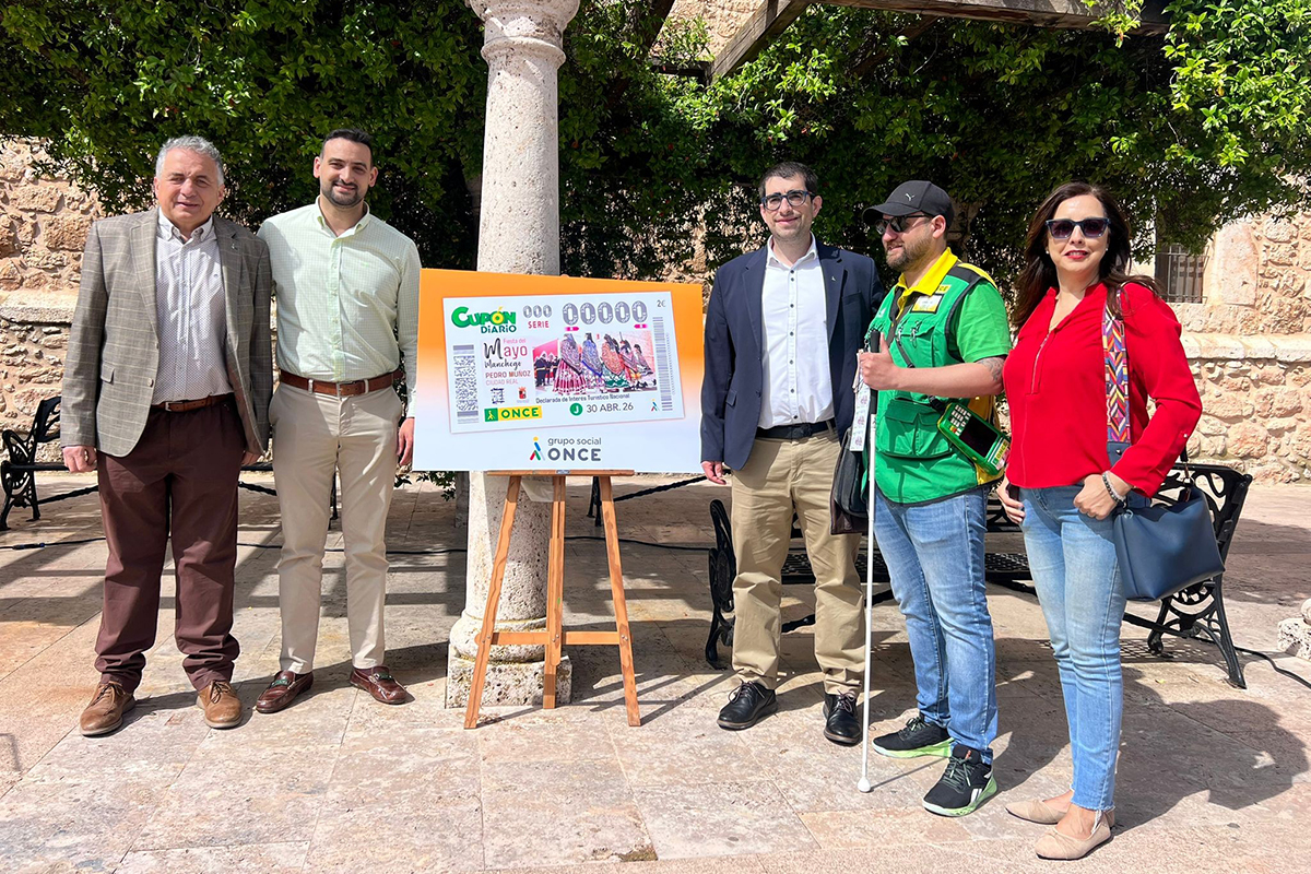 Presentación del cupón dedicado a las Fiestas del Mayo Manchego de Pedro Muñoz