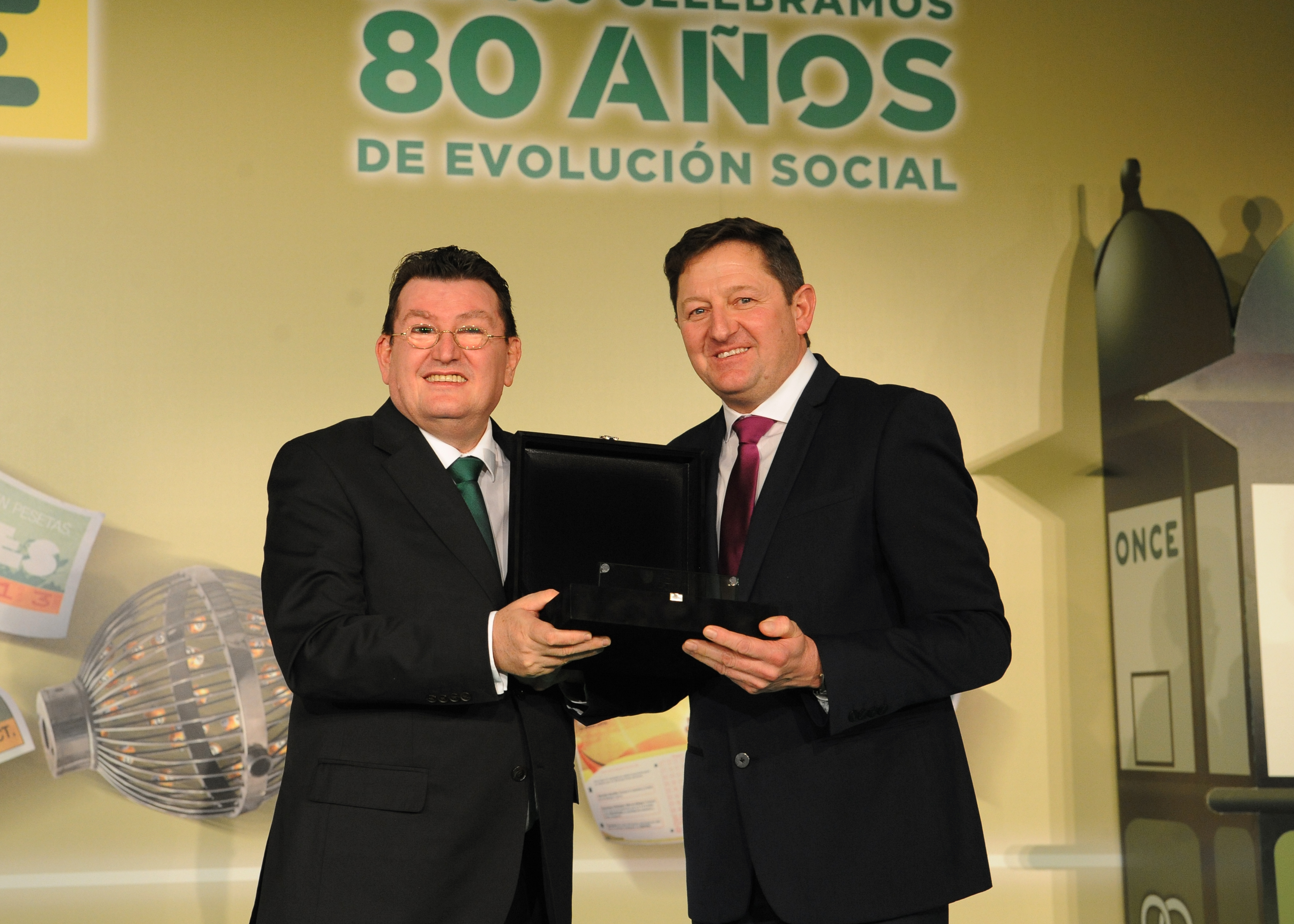 castilla-la_mancha-jose_maria_andres_recibe_el_galardon_3.jpg