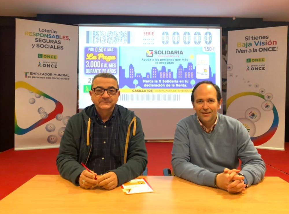 José Martínez y José Antonio Romero en la presentación del Cupón X Solidaria