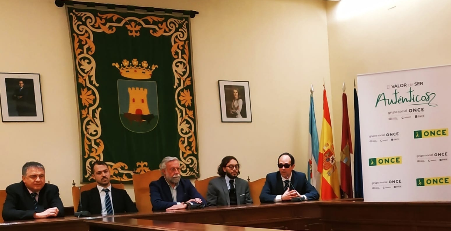 presentacion_nuevo_director_ag._talavera.jpg