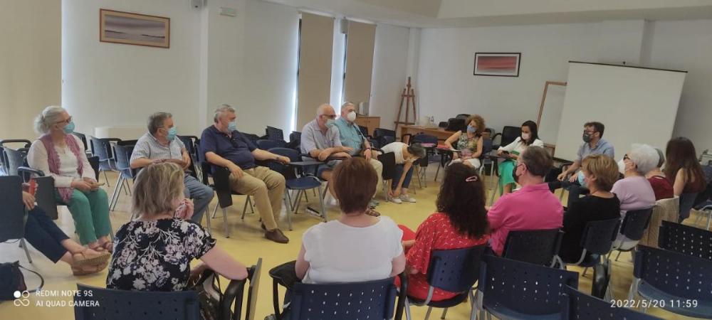 Encuentro entre voluntarios y usuarios del voluntariado en Manzanares