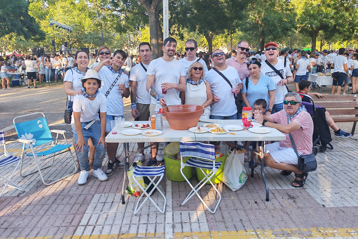 Foto de familia en el concurso de limonadas