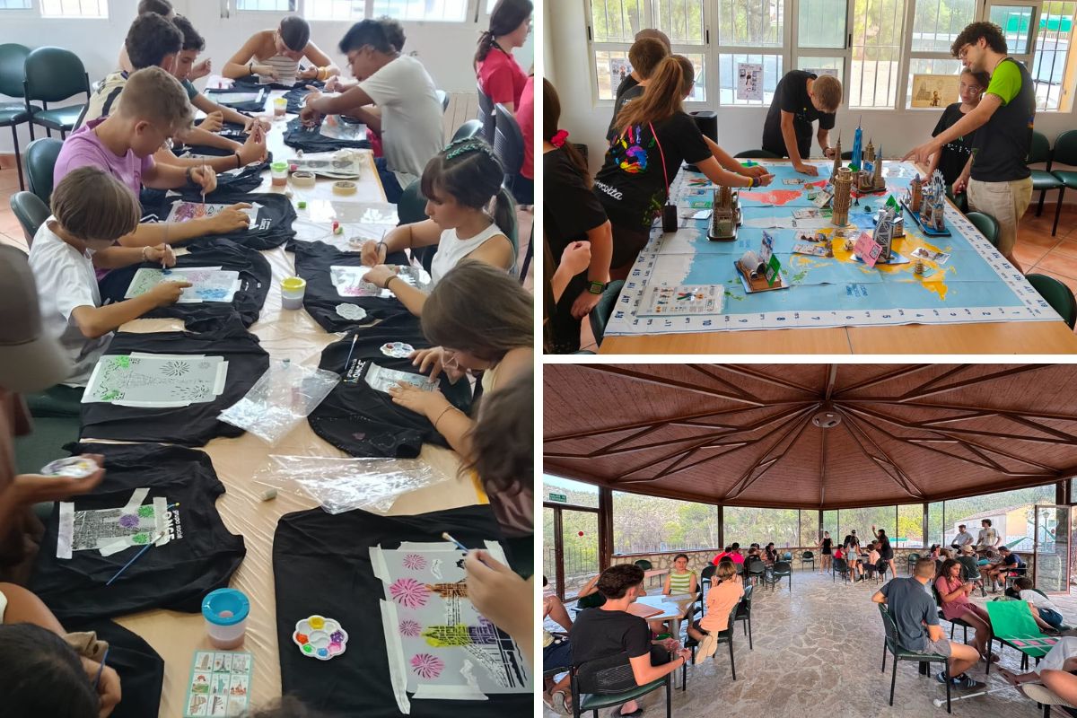 Actividades realizadas durante el campamento de verano de la ONCE: pintando camisetas y haciendo maquetas