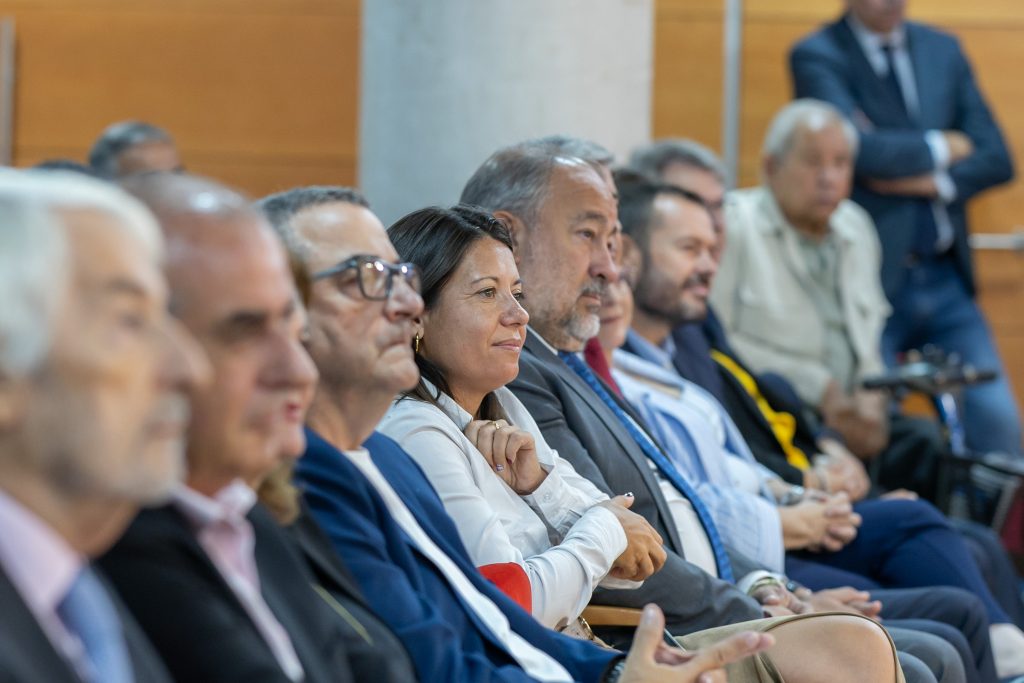 Bárbara García entre los asistentes al acto