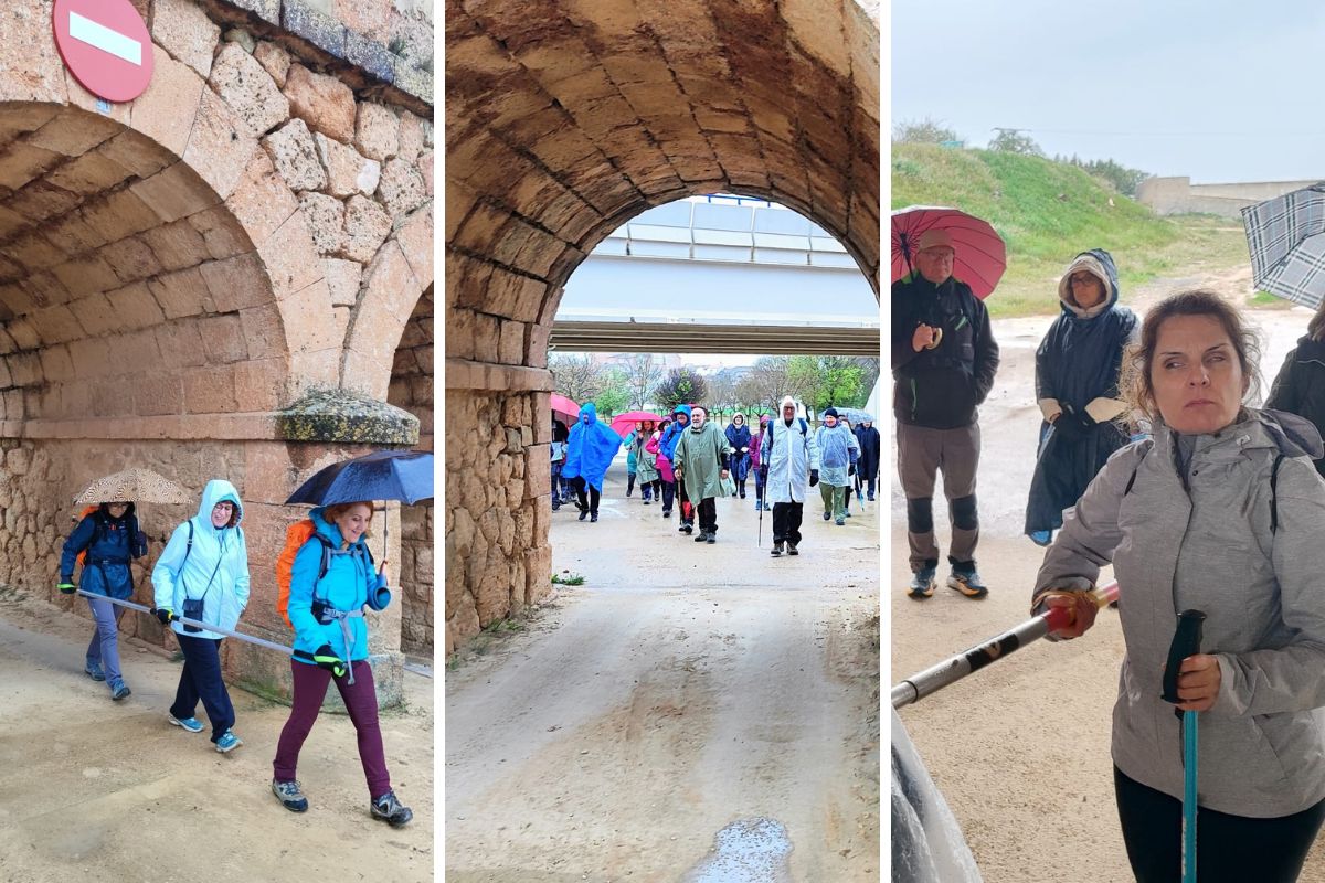 Collage de los participantes pasando por el puente de estilo romano del municipio de Alborea